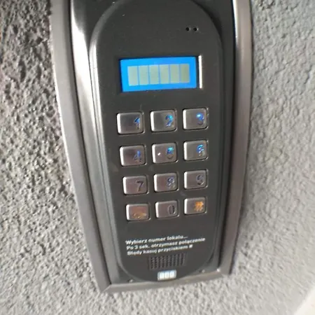 2060 Zwyciestwa 5g - Tanie W Apartamencie - Samodzielne Zameldowanie - Self Check In