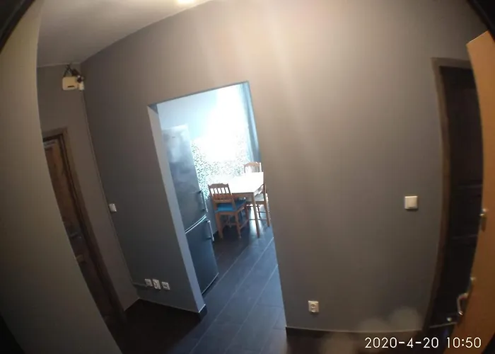 2060 Zwyciestwa 5g - Tanie W Apartamencie - Samodzielne Zameldowanie - Self Check In Daire *